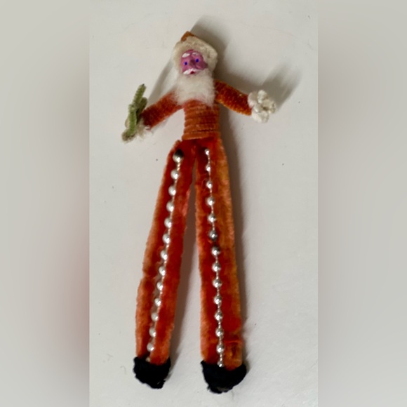 Early 20th Century Antique Embellished Chenille Pipe Cleaner Santa Clause - Picture 2 of 14